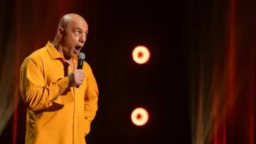 Backdrop to the movie "Joe Rogan: Burn the Boats" #1173761