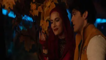 Backdrop to the movie "Descendants: Wicked Wonderland" #1176494