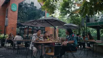 Backdrop to the movie "Cek Khodam" #1176208