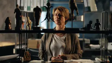 Backdrop to the movie "In My Mother