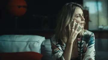 Backdrop to the movie "It