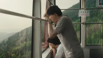 Backdrop to the movie "1st Kiss" #1182882