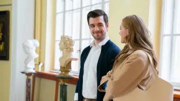 Backdrop to the movie "Love on the Danube: Royal Getaway" #698612