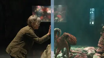 Backdrop to the movie "Remarkably Bright Creatures" #798929