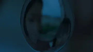 Backdrop to the movie "Waterdrop" #1152378