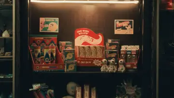Backdrop to the movie "Obsession" #813926