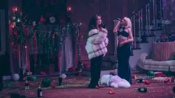 Backdrop to the movie "A Nonsense Christmas with Sabrina Carpenter" #942419