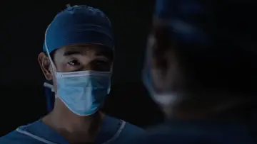 Backdrop to the movie "Transplant" #736466