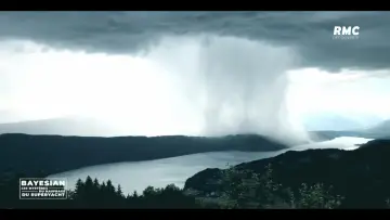 Backdrop to the movie "The Sinking of a Superyacht: How Safe is Your Voyage?" #1153074