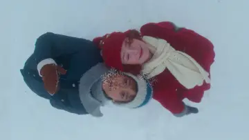 Backdrop to the movie "The Snow Sister" #702396