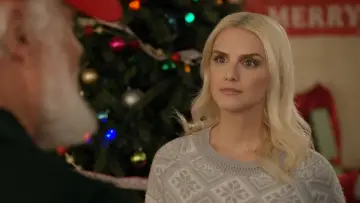Backdrop to the movie "Enchanting Christmas" #982235