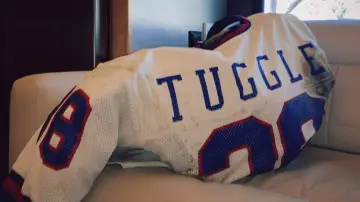 Backdrop to the movie "Mr. Irrelevant: The John Tuggle Story" #673823