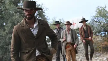 Backdrop to the movie "Frontier Crucible" #570600