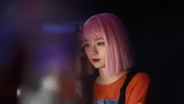 The Lost Daughter poster