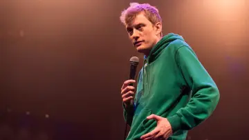 Backdrop to the movie "James Acaster: Hecklers Welcome" #681923