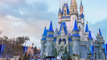 Backdrop to the movie "Disney Parks Magical Christmas Day Parade" #735254