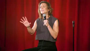 Backdrop to the movie "Cameron Esposito: Four Pills" #1641015