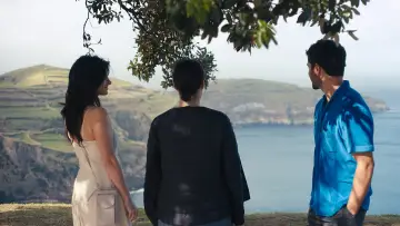 Backdrop to the movie "Honeyjoon" #863136
