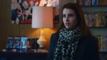 Backdrop to the movie "Adult World" #1002304
