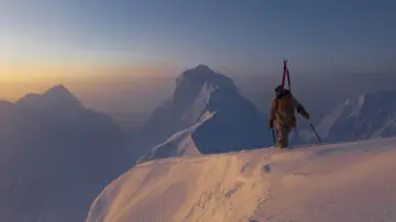 Backdrop to the movie "SKI - The Greatest Ski Tour of All Time" #735044
