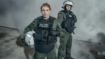 Backdrop to the movie "The Policeman