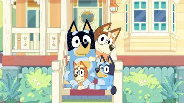 Backdrop to the movie "Bluey: The Movie" #783864
