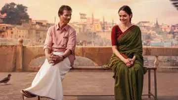 Backdrop to the movie "Chinna Chinna Aasai" #957333