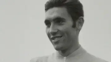 Backdrop to the movie "MERCKX" #978809