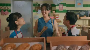 Backdrop to the movie "Senin Harga Naik" #765207