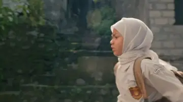 Backdrop to the movie "Children of Heaven" #914334