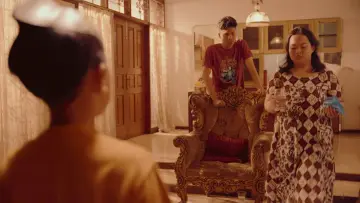 Backdrop to the movie "Kiki