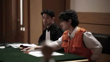 Backdrop to the movie "The Verdict" #535602