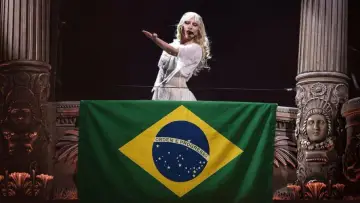 Backdrop to the movie "Lady Gaga: MAYHEM on the Beach" #668564