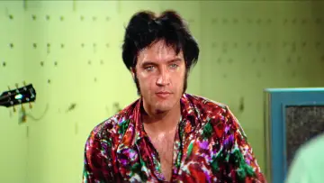 Backdrop to the movie "EPiC: Elvis Presley in Concert" #910093