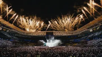 Backdrop to the movie "SuperTurnê: The First and Last Night" #922361