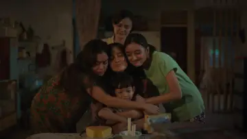 Backdrop to the movie "Andai Ibu Tidak Menikah Dengan Ayah" #787451
