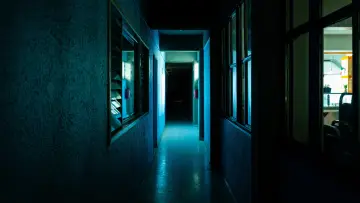 Backdrop to the movie "LIMINAL" #974752