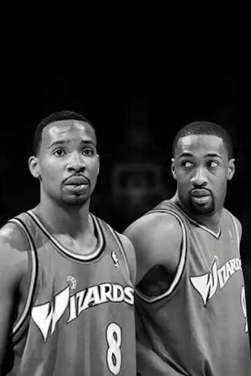 Poster to the movie "Untold: Shooting Guards" #717163