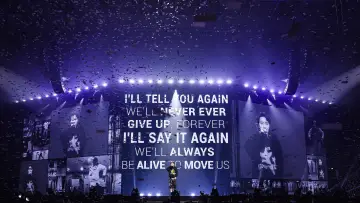 Backdrop to the movie "j-hope Tour 