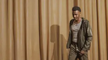 Backdrop to the movie "Jerrod Carmichael: Don