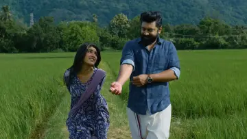 Backdrop to the movie "Sarvam Maya" #532342