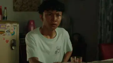 Backdrop to the movie "Check Out Sekarang, Pay Later (Caper)" #921880