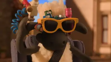 Backdrop to the movie "Shaun the Sheep: The Beast of Mossy Bottom" #975774