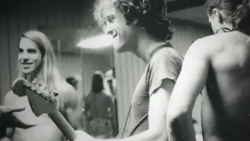 Backdrop to the movie "The Rise of the Red Hot Chili Peppers: Our Brother, Hillel" #779075
