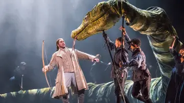 Backdrop to the movie "Royal Ballet & Opera 2025/26: The Magic Flute" #691152