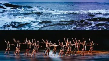 Backdrop to the movie "Royal Ballet & Opera 2025/26: Woolf Works" #543767