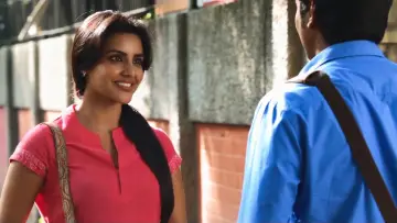 Backdrop to the movie "Ethir Neechal" #1148840