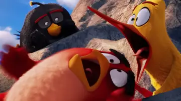 Backdrop to the movie "The Angry Birds Movie" #928768