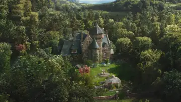 Backdrop to the movie "Cinderella" #1643255