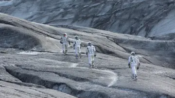 Backdrop to the movie "Interstellar" #924925